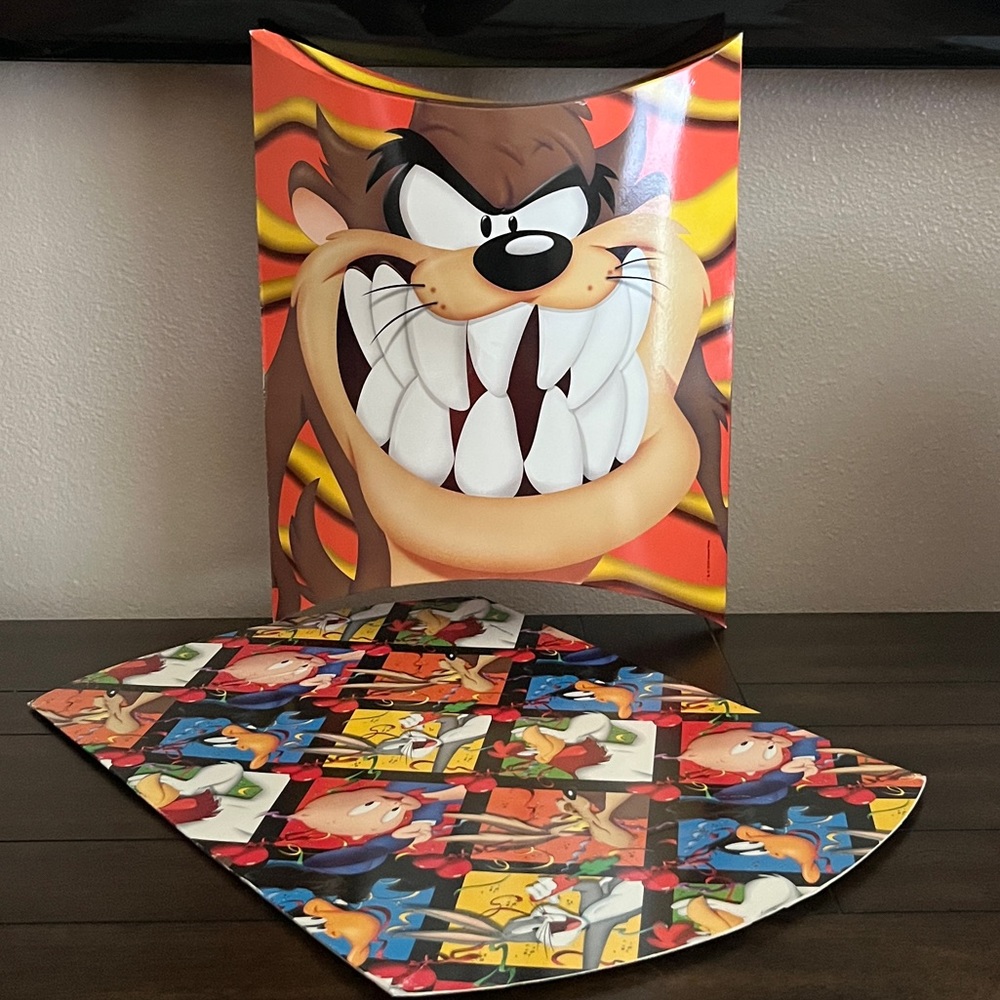 2 New Gift Boxes - Tasmanian Devil & Looney Tunes
